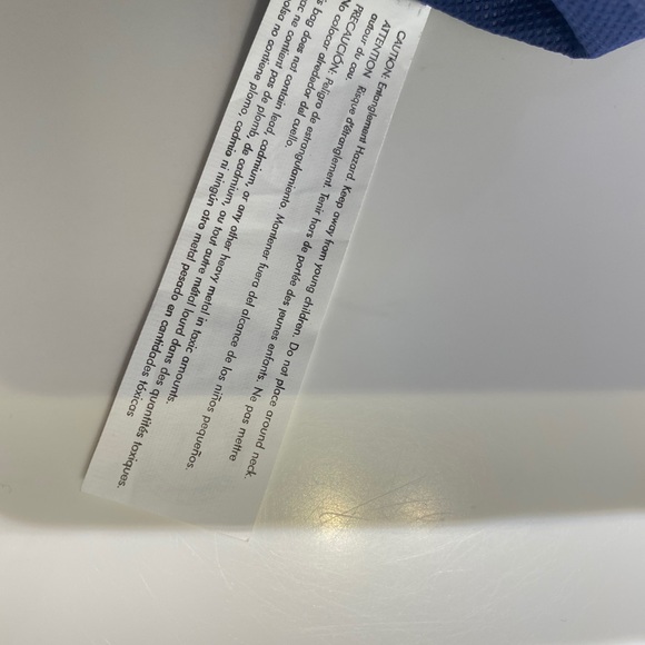 Disney Store tote EUC for Disney Lovers 💕 - Picture 4 of 7